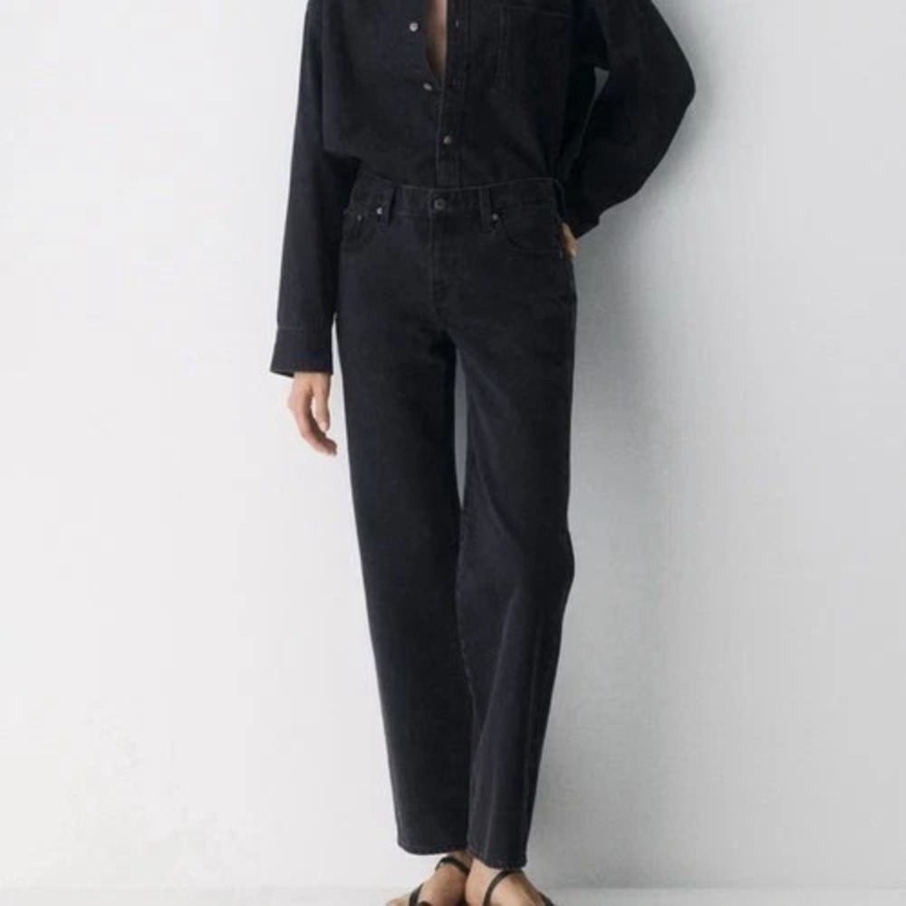 Aritzia Denim Forum The Farrah Lo-Rise Wide Jeans Black Wide Leg Size 23 EUC!